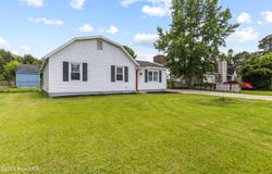 453 Hunting Green Drive, Jacksonville, NC 28546