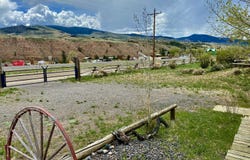 1404 WARM SPRINGS Drive, Dubois, WY 82513