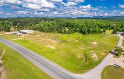 617 E Hwy 70 Highway, Glenwood, AR 71943