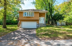 50 Lilac Street, Edison, NJ 08817