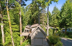 563 Fairway Drive, Gleneden Beach, OR 97388