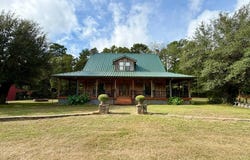 408 CR 1585, Grapeland, TX 75844