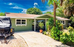 4646 NE Dudley Circle, Jensen Beach, FL 34957