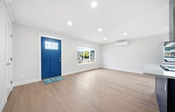 8024 NE FREMONT St, Portland, OR 97213