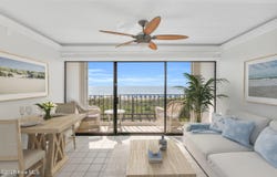 222 Carolina Beach Avenue N, Carolina Beach, NC 28428