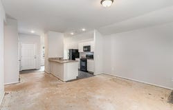840 Highgarden Circle, Noble, OK 73068