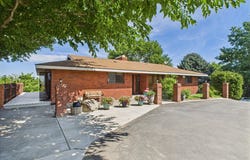 8111 W 10th Ave, Kennewick, WA 99336