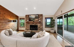 620 Hawk View Drive, Townsend, TN 37882