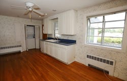 47 Miles Dr, Quincy, MA 02169