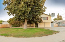 2440 E Howard Avenue, Visalia, CA 93292