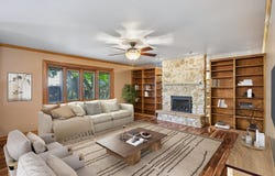 526 N 3rd Avenue, Des Plaines, IL 60016
