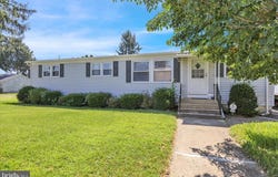 1320 CHESTER STREET, READING, PA 19601