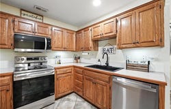 856 S Juniper Terrace, Gardner, KS 66030