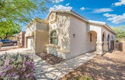 2221 N Avenida Tabica, Green Valley, AZ 85614