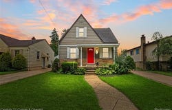 6652 Rockdale Street, Dearborn Heights, MI 48127