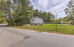 17 Juniper Street, Plymouth, MA 02360