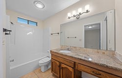 504 Fairway Dr, Kerrville, TX 78028