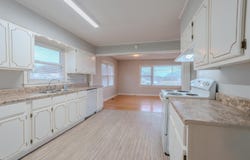 215 Sterling Blvd, Sheffield, AL 35660