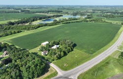 13433 Meeker McLeod Ave, Hutchinson, MN 55350