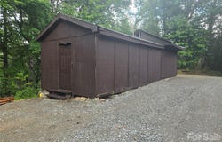 128 Triangle Road, Tuckasegee, NC 28783
