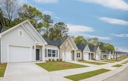 245 Fox Run Drive, Brunswick, GA 31525
