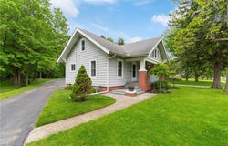 25001 Chardon Road, Richmond Heights, OH 44143