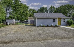 1439 W Central Avenue, Bluffton, IN 46714-2218