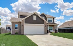 660 N Granite Drive, Fortville, IN 46040