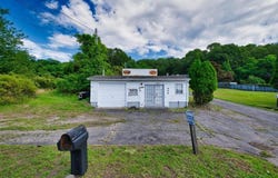 894 Main Road, Tiverton, RI 02878
