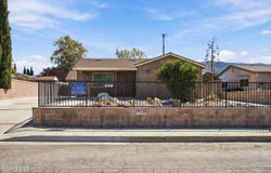 102 Brentwood Drive, Tehachapi, CA 93561