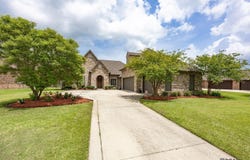 6284 Royal Lakes Estates Avenue, Gonzales, LA 70737