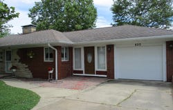 420 Bank, Centerville, IA 52544