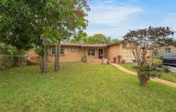 3549 NW 39th Ave, Lauderdale Lakes, FL 33309