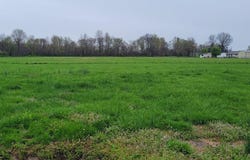 O E NORTH Street, Bonnie, IL 62816