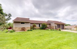 401 CENTENNIAL DR, Cherokee, IA 51012