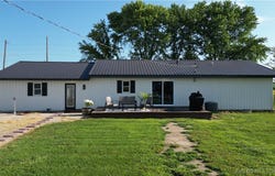 69985 US Hwy 50, Tipton, MO 65081