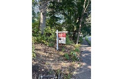 51 Lake Shore Rd, Natick, MA 01760