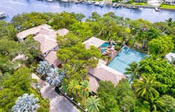13264 Flamingo Terrace, Palm Beach Gardens, FL 33410