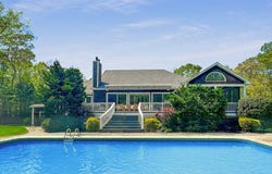 48 Douglas Court, Hampton Bays, NY 11946