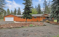 16423 S Maple Rd, Spokane, WA 99224