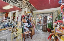 1055 LINCOLN WAY E, CHAMBERSBURG, PA 17201