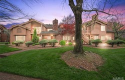 1708 Hemingway Lane, Weldon Spring, MO 63304