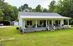 393 E Lake, Fitzgerald, GA 31750