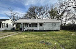 118 E Bethany Road, North Little Rock, AR 72117