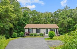 665 Central Pike, Scituate, RI 02857