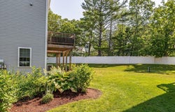 5 Collins Cir, Chelmsford, MA 01824