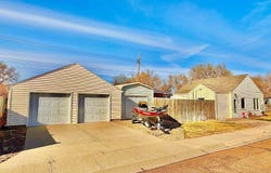 602 West Lawn Dr., Ogallala, NE 69153