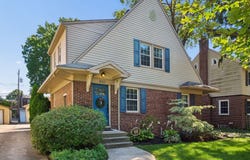 1652 Andover Road, Columbus, OH 43212
