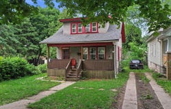 2546 N 53rd St, Milwaukee, WI 53210