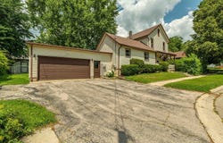 833 11th Street, Monroe, WI 53566
